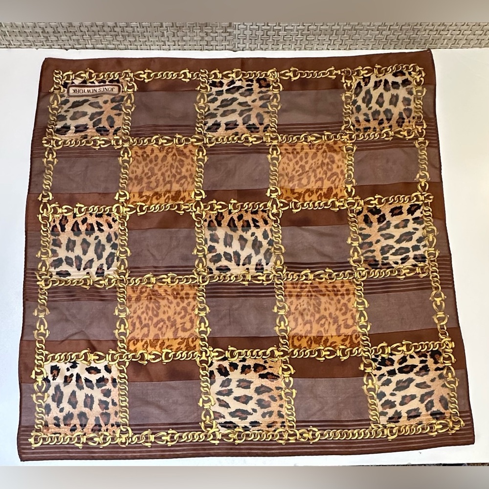 🌟2xHP🌟VTG 1980s-90s Jones New York 100% Silk Brown Animal Print Chain MotifScarf